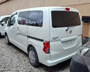 Nissan NV200 2019 White