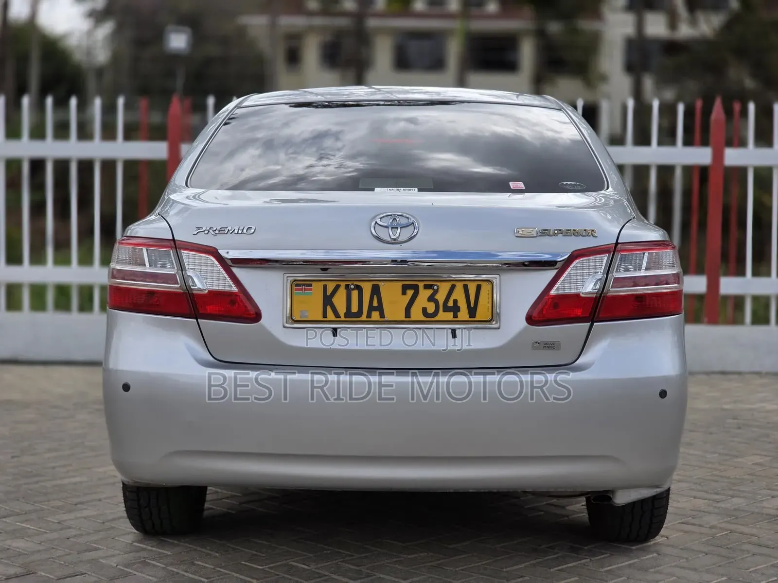 Toyota Premio 2.0 FWD 2014 Silver