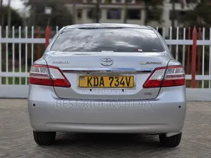 Toyota Premio 2.0 FWD 2014 Silver