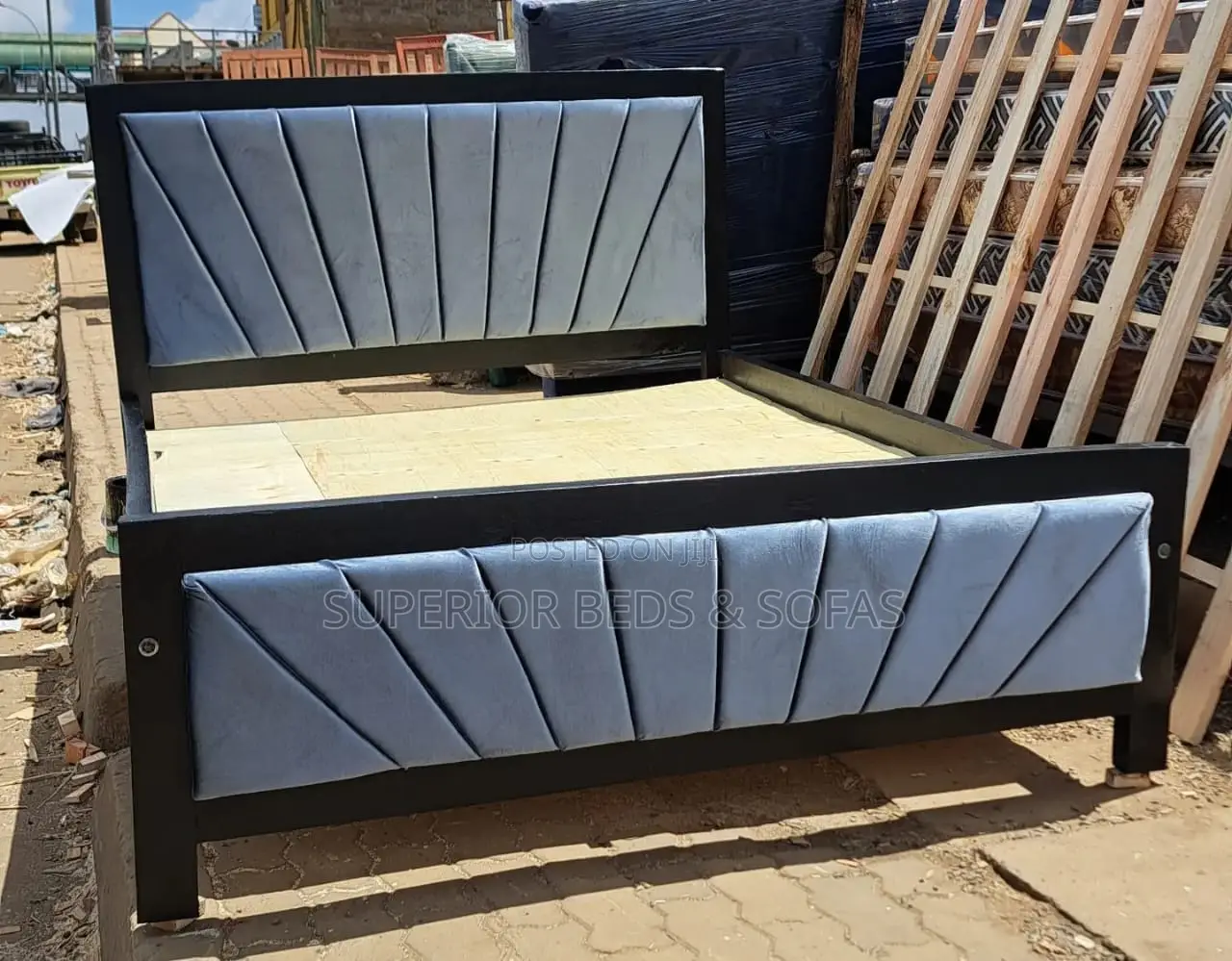 5x6 Grey Fan Panel Mocket Bed + Free Delivery