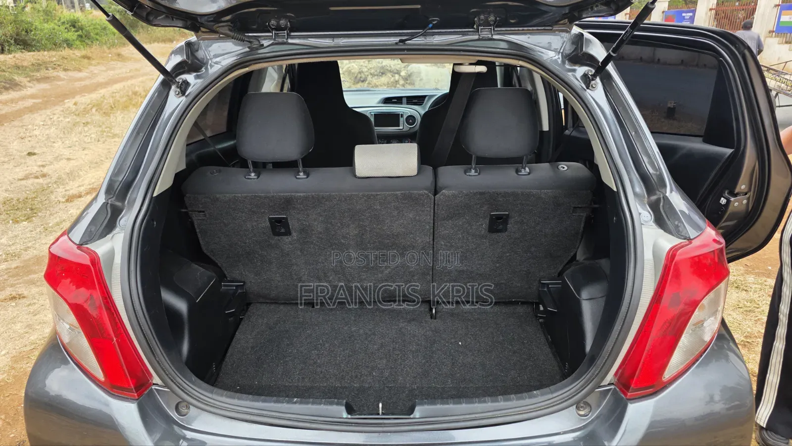 Toyota Vitz 2013 Gray