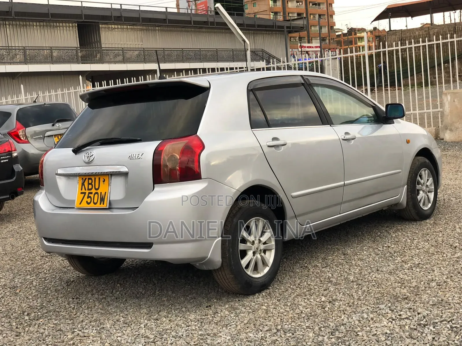 Toyota Corolla RunX 2005 Silver