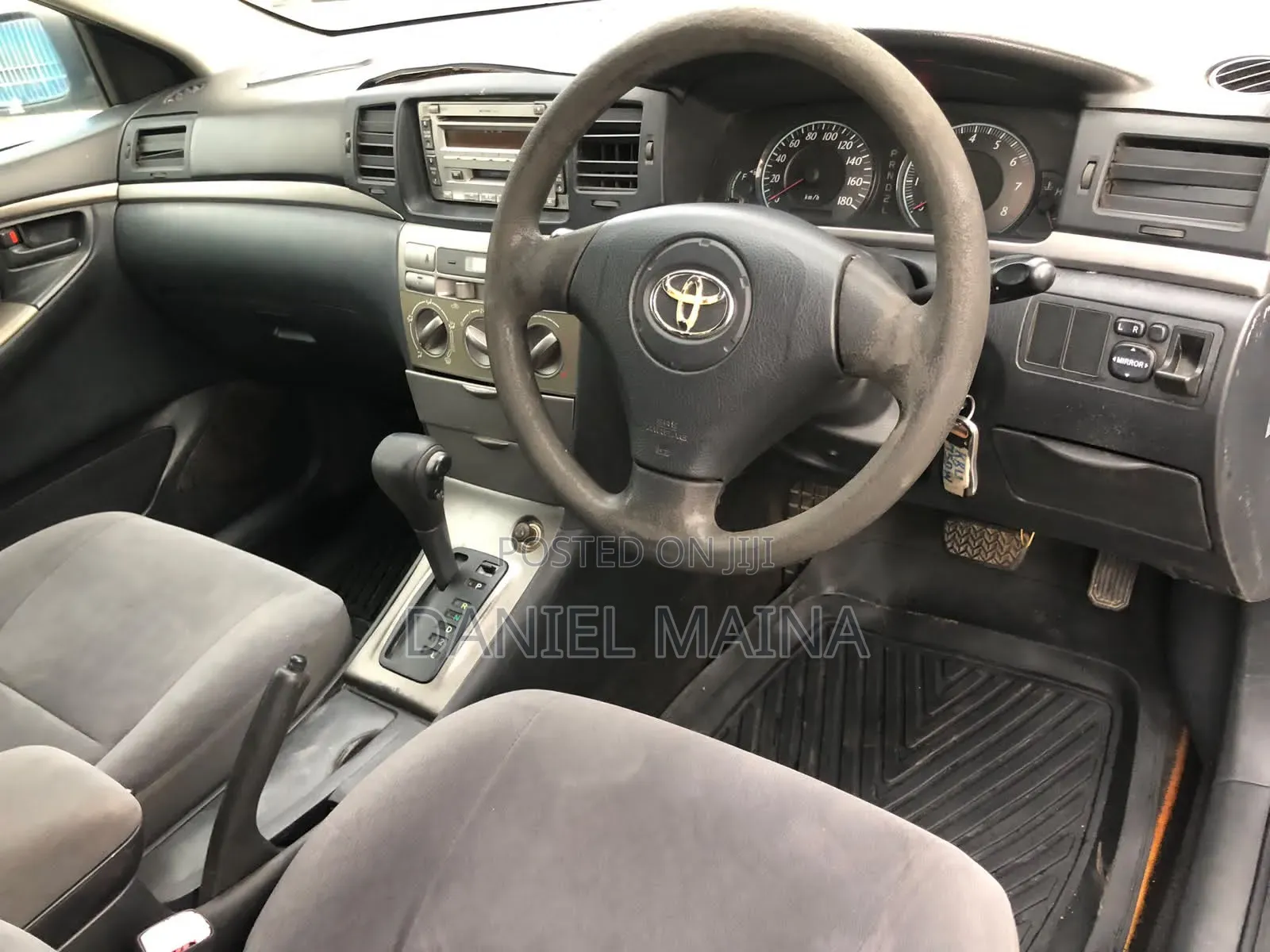 Toyota Corolla RunX 2005 Silver