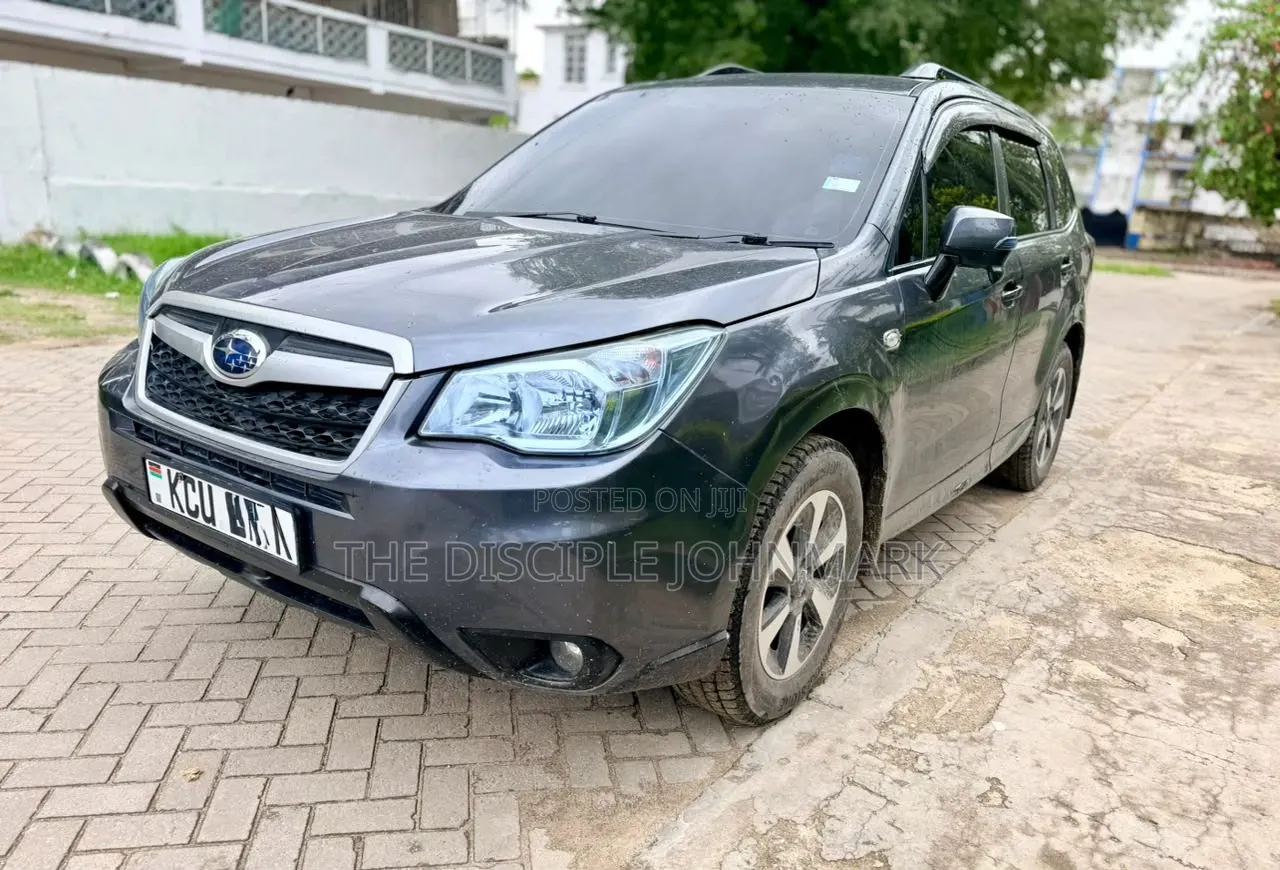 Subaru Forester 2013 Black