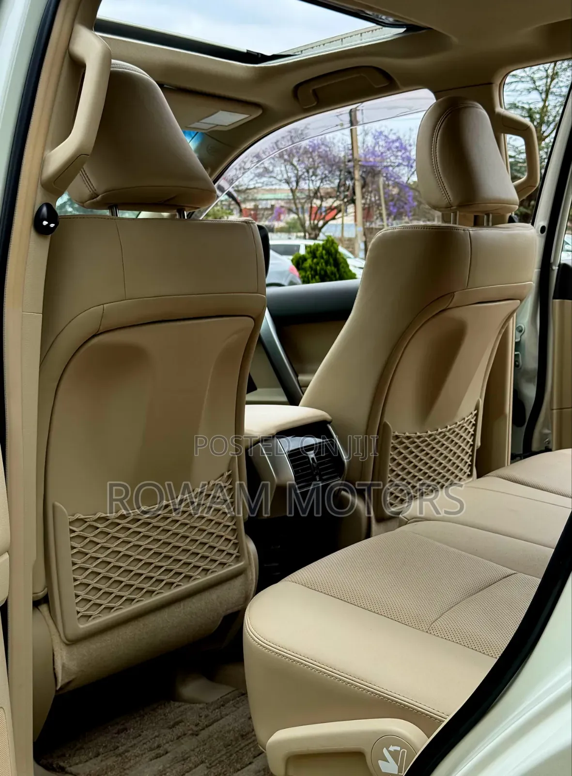 Toyota Land Cruiser Prado 2023 White