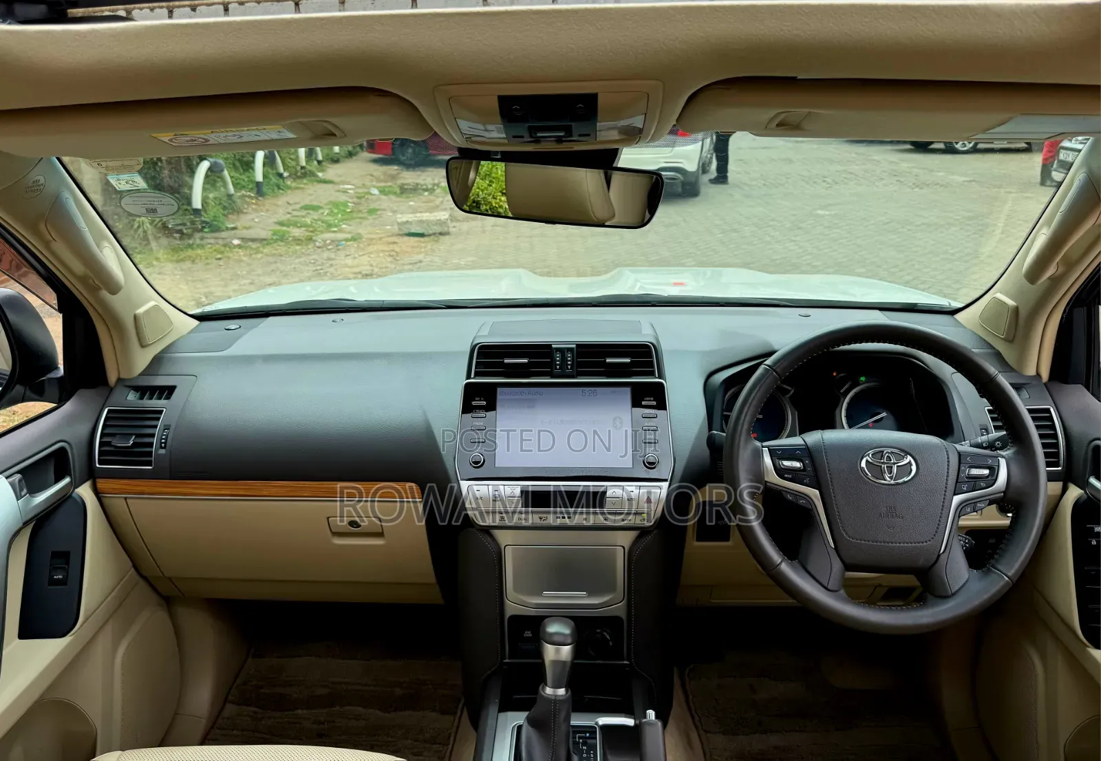 Toyota Land Cruiser Prado 2023 White