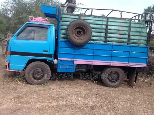Isuzu 3.6 NKR Single Wheel - thumbnail 6