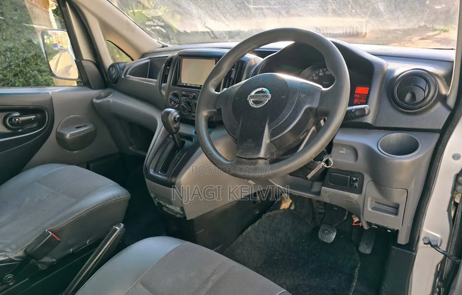 Nissan NV200 2011 Grey