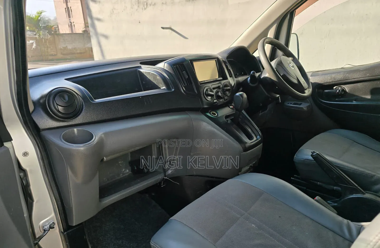 Nissan NV200 2011 Grey