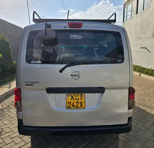 Nissan NV200 2011 Grey
