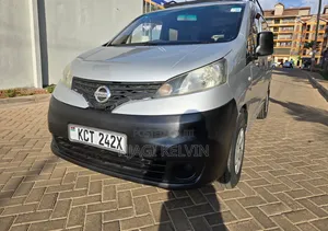 Nissan NV200 2011 Grey