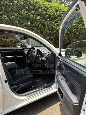 Toyota Axio 2018 White