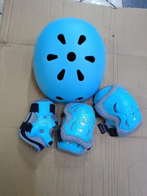 Skates Full Set (With Hard Helmet)