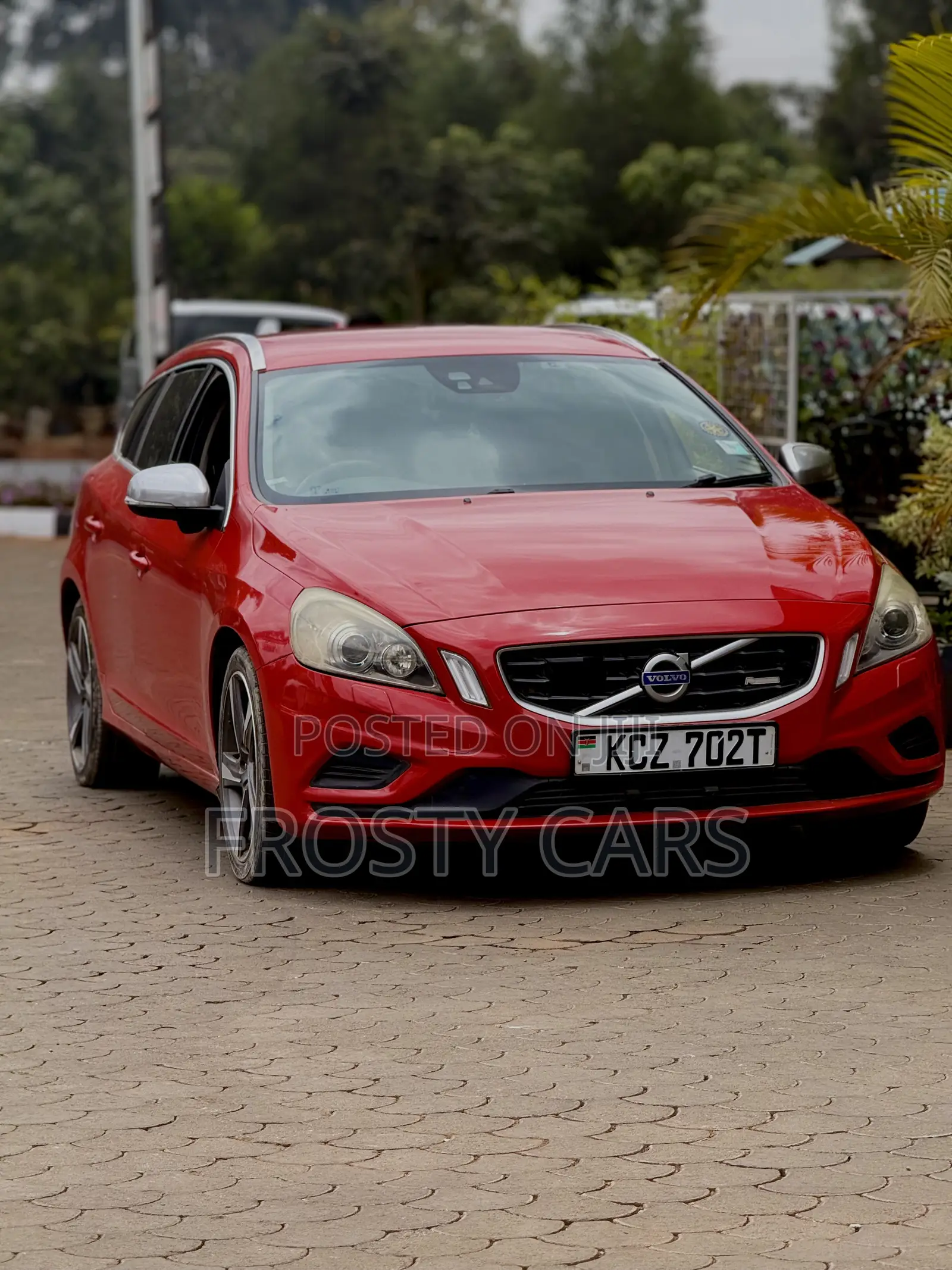 Volvo V60 2013 Red