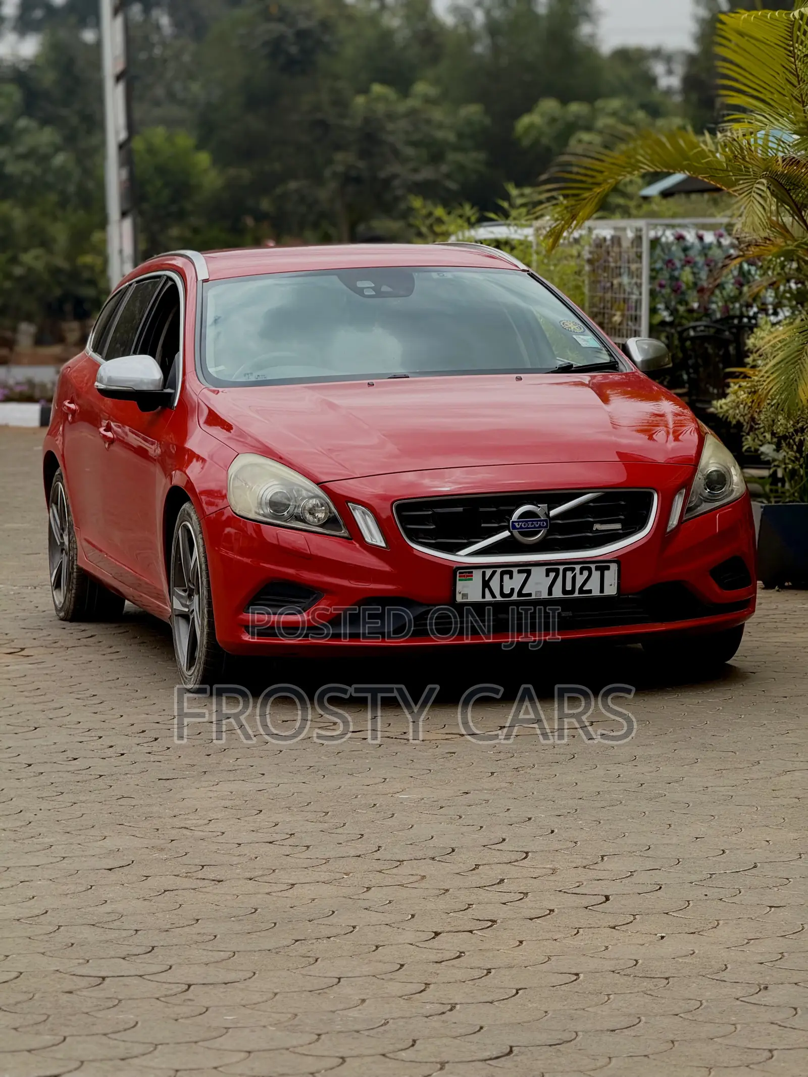 Volvo V60 2013 Red