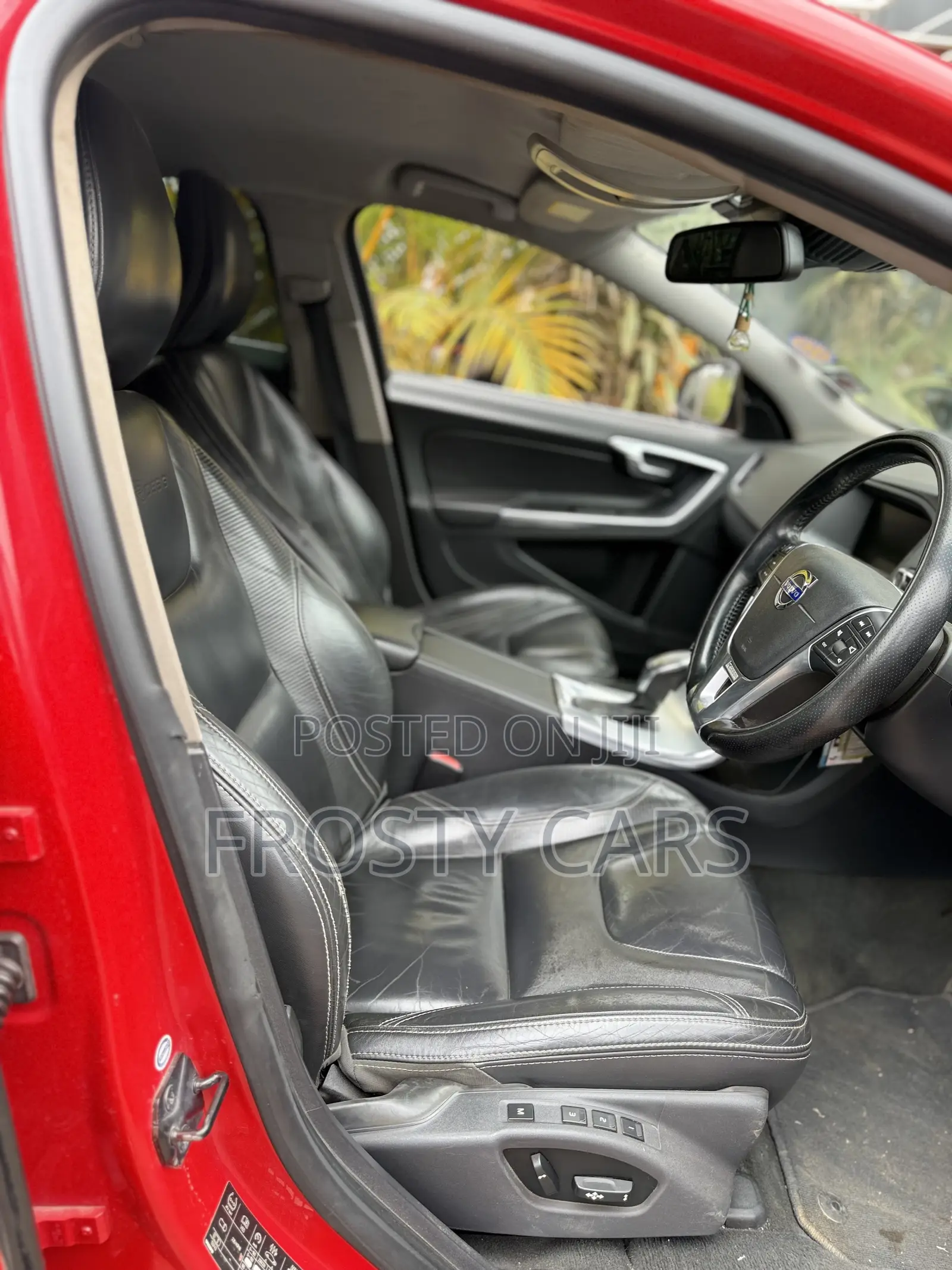 Volvo V60 2013 Red