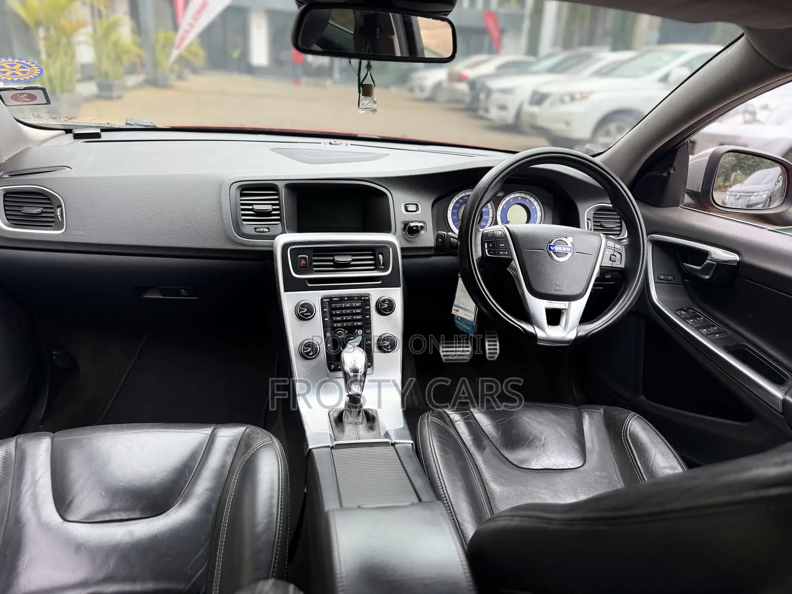 Volvo V60 2013 Red