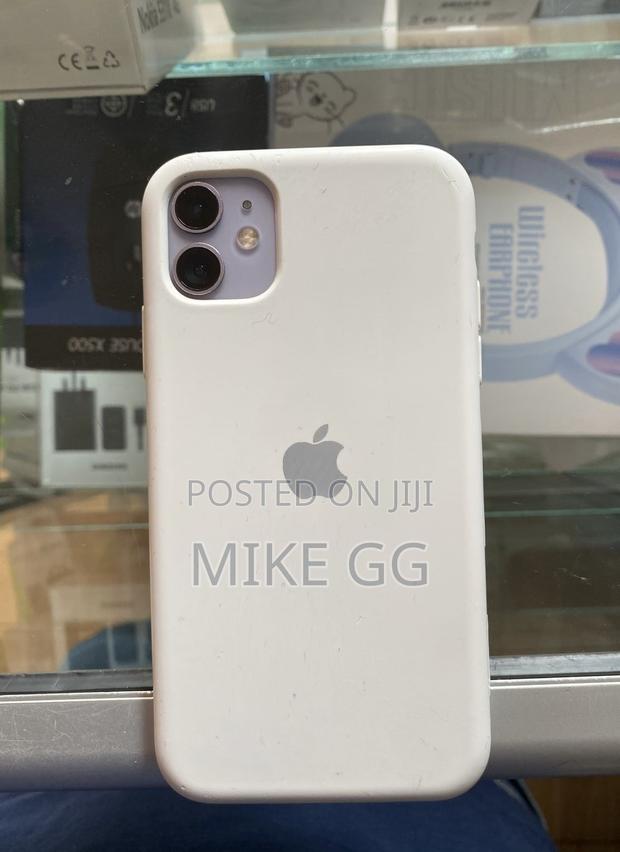 Apple iPhone 11 64 GB Purple