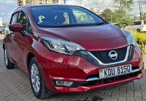 Nissan Note 1.2 Hybrid 2018 Red