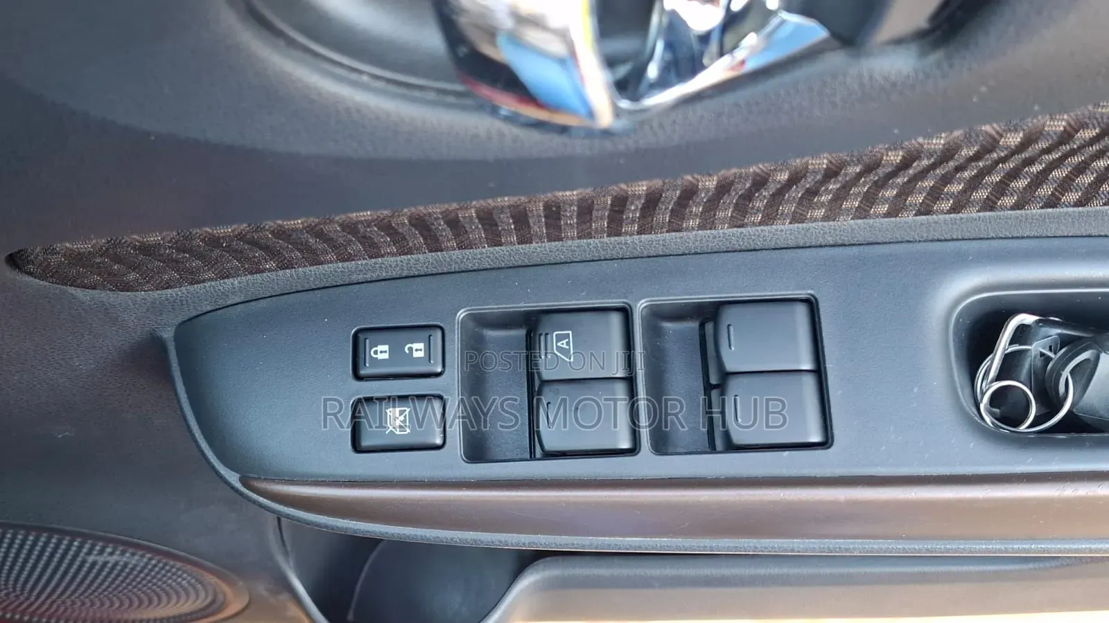 Nissan Note 1.2 Hybrid 2018 Red