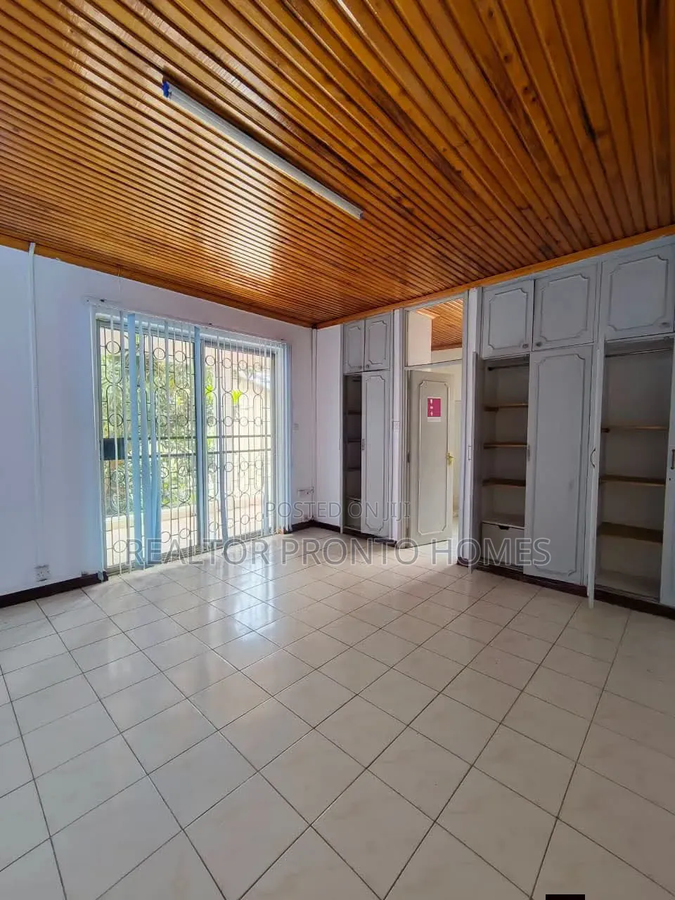 Commercial 12 Roomed House for Office Use