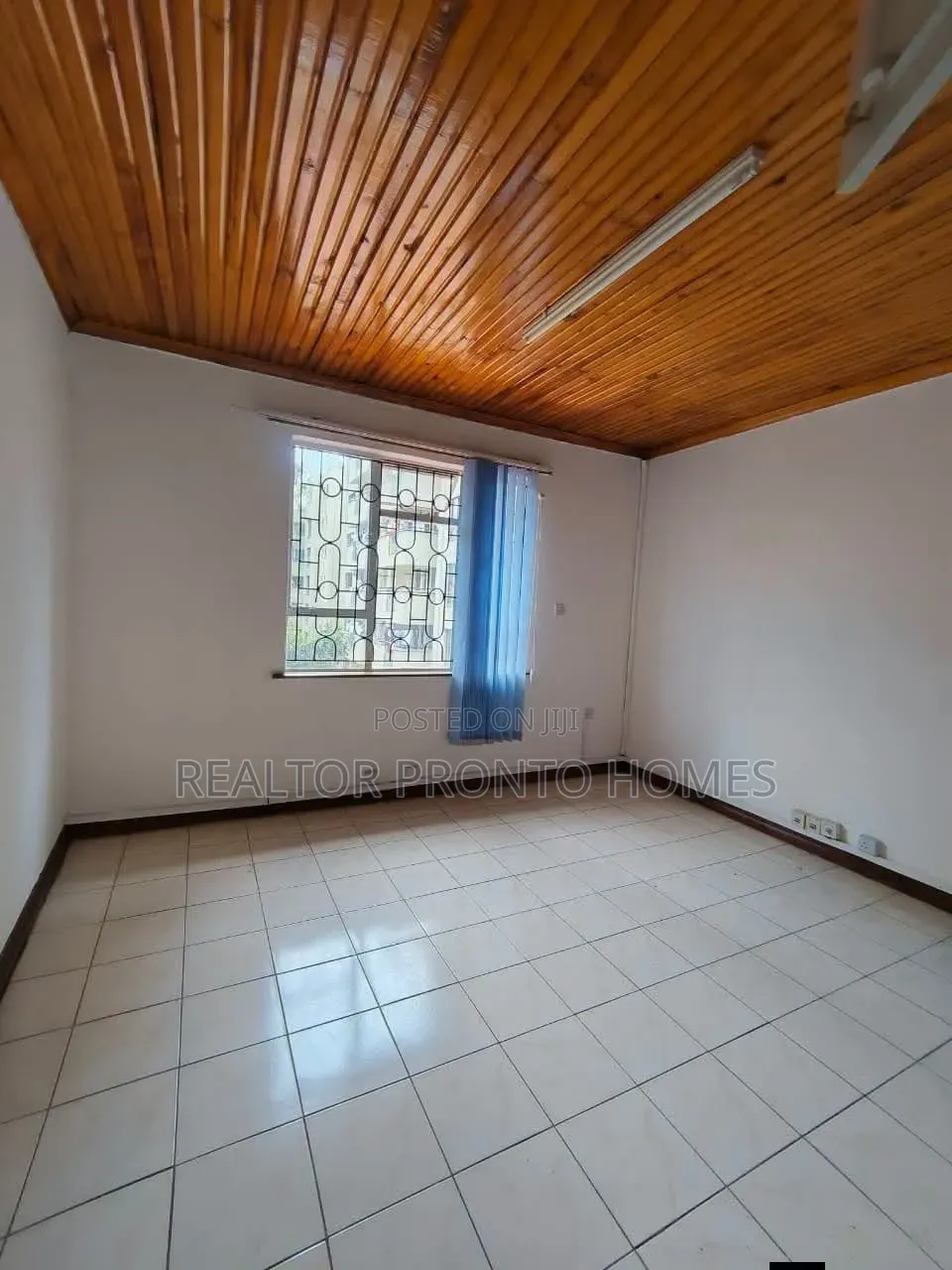 Commercial 12 Roomed House for Office Use