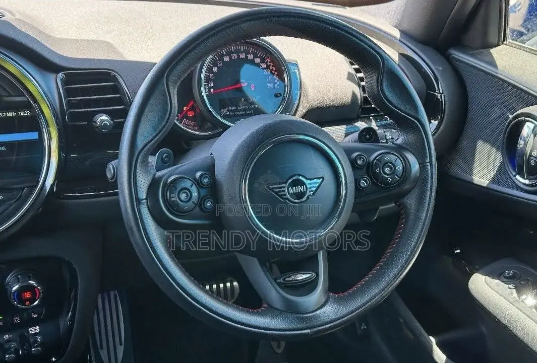 Mini Clubman 2019 Black