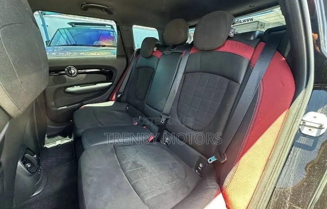 Mini Clubman 2019 Black