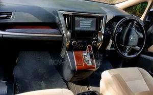 Toyota Vellfire 2015 Black