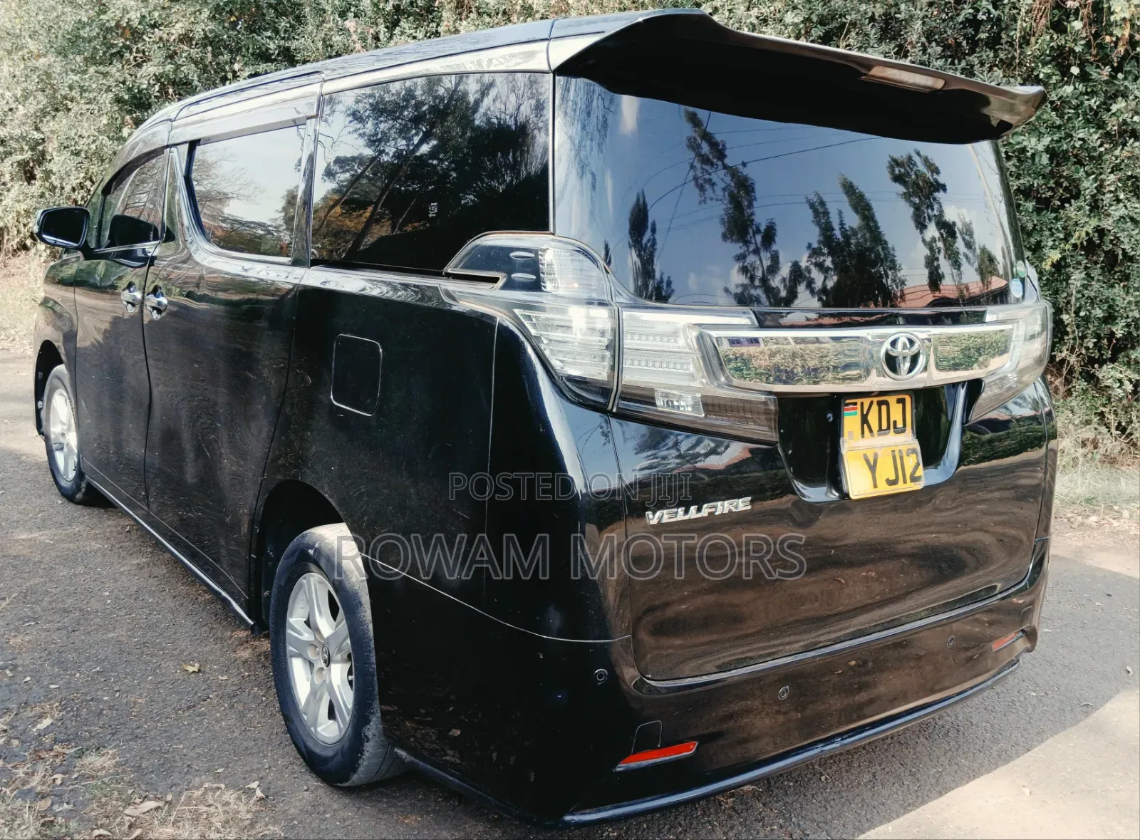 Toyota Vellfire 2015 Black