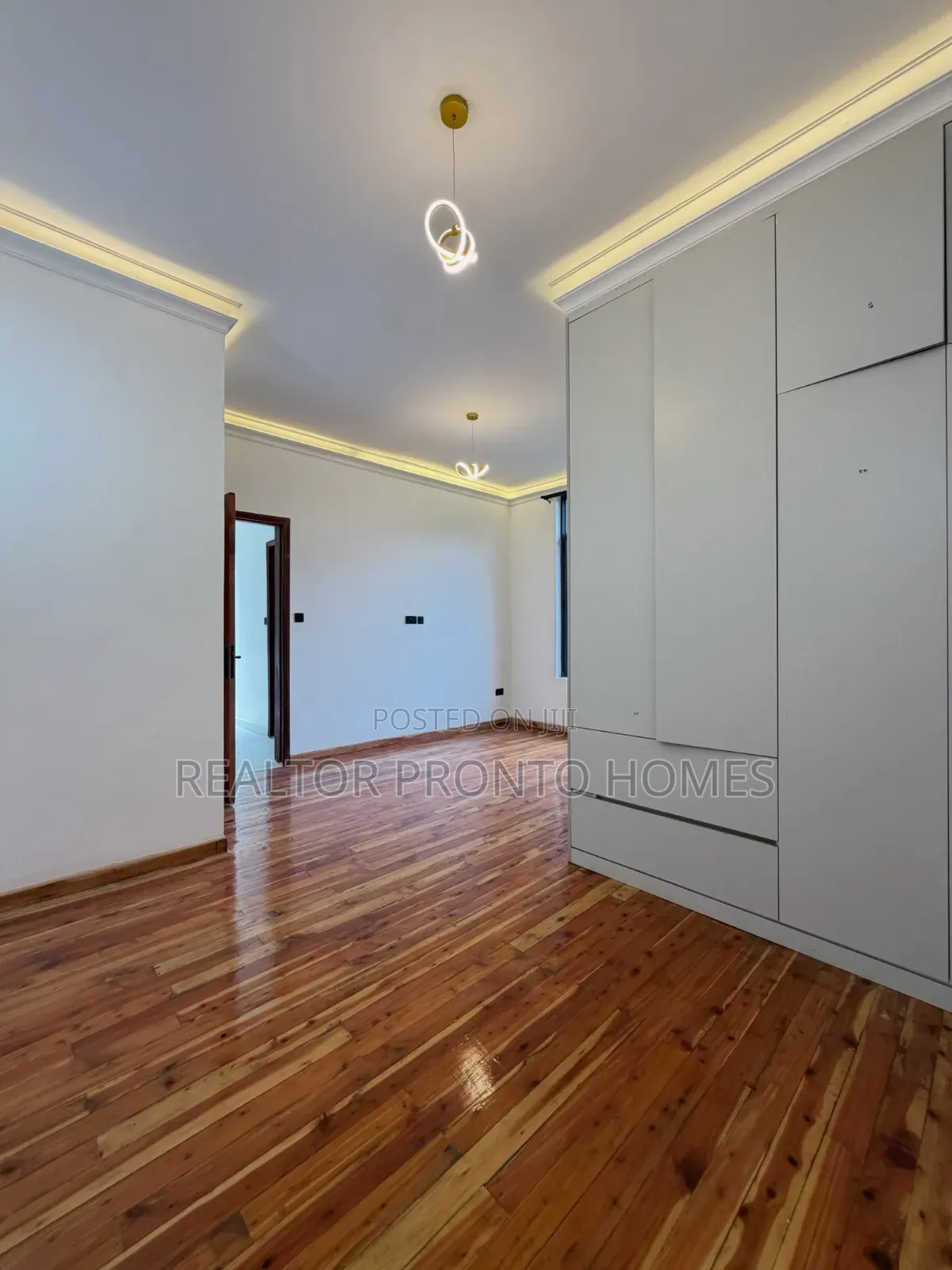 5bdrm House in Karen, Hardy for sale