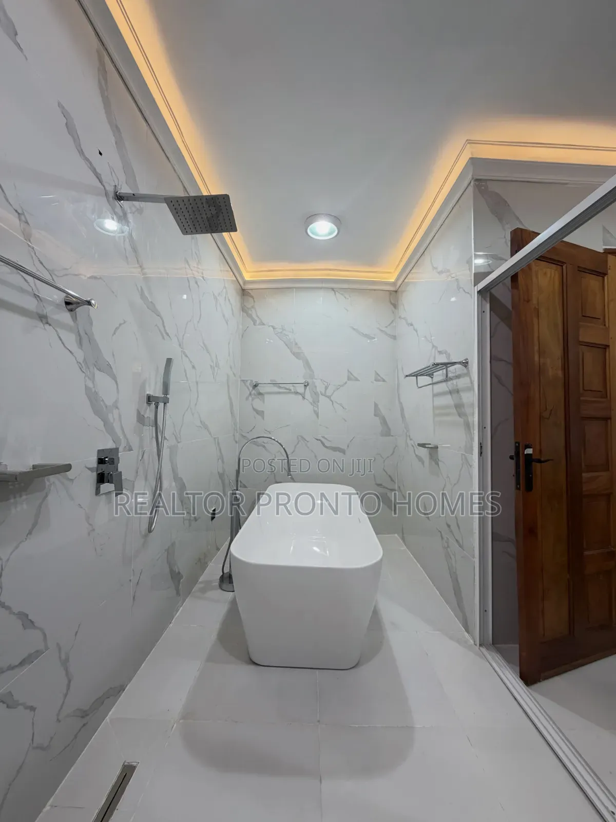 5bdrm House in Karen, Hardy for sale