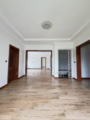 5bdrm Villa in Karen, Hardy for rent