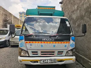 Isuzu NPR for Sale