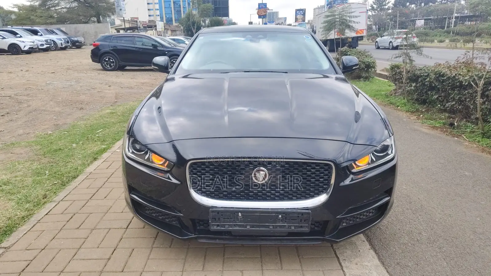 Jaguar XE S AWD 2018 Black