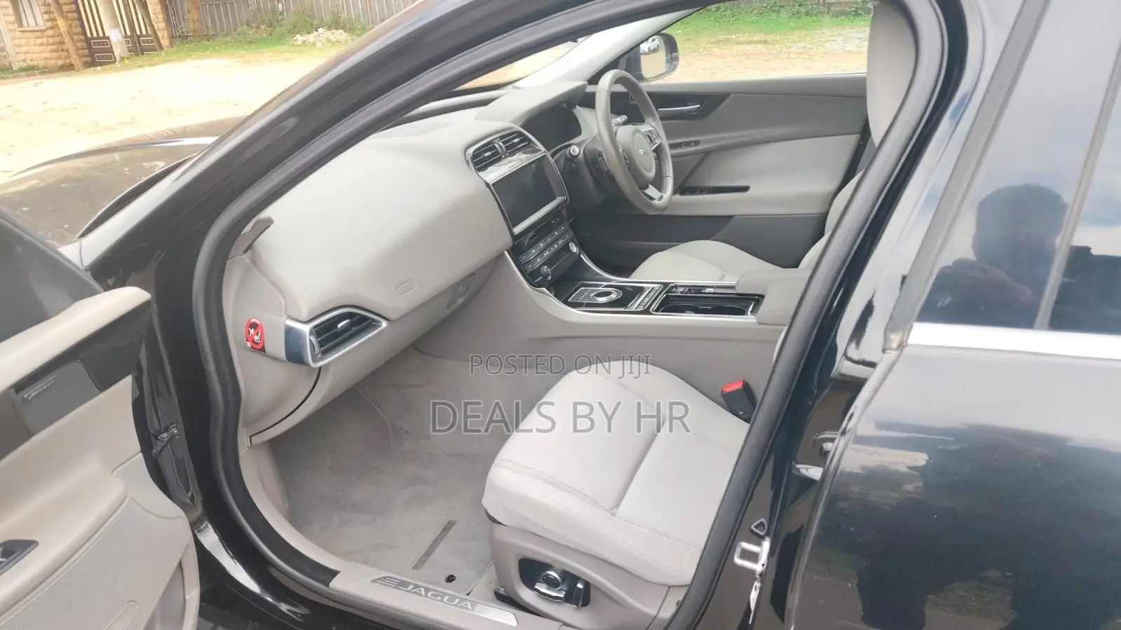 Jaguar XE S AWD 2018 Black