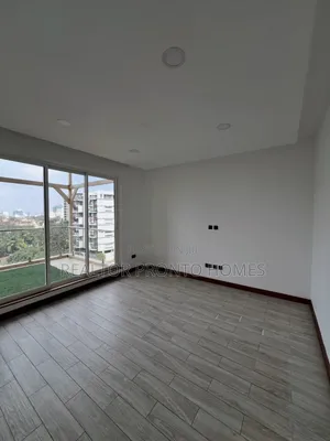 5bdrm Penthouse in Westlands, Spring Valley for rent