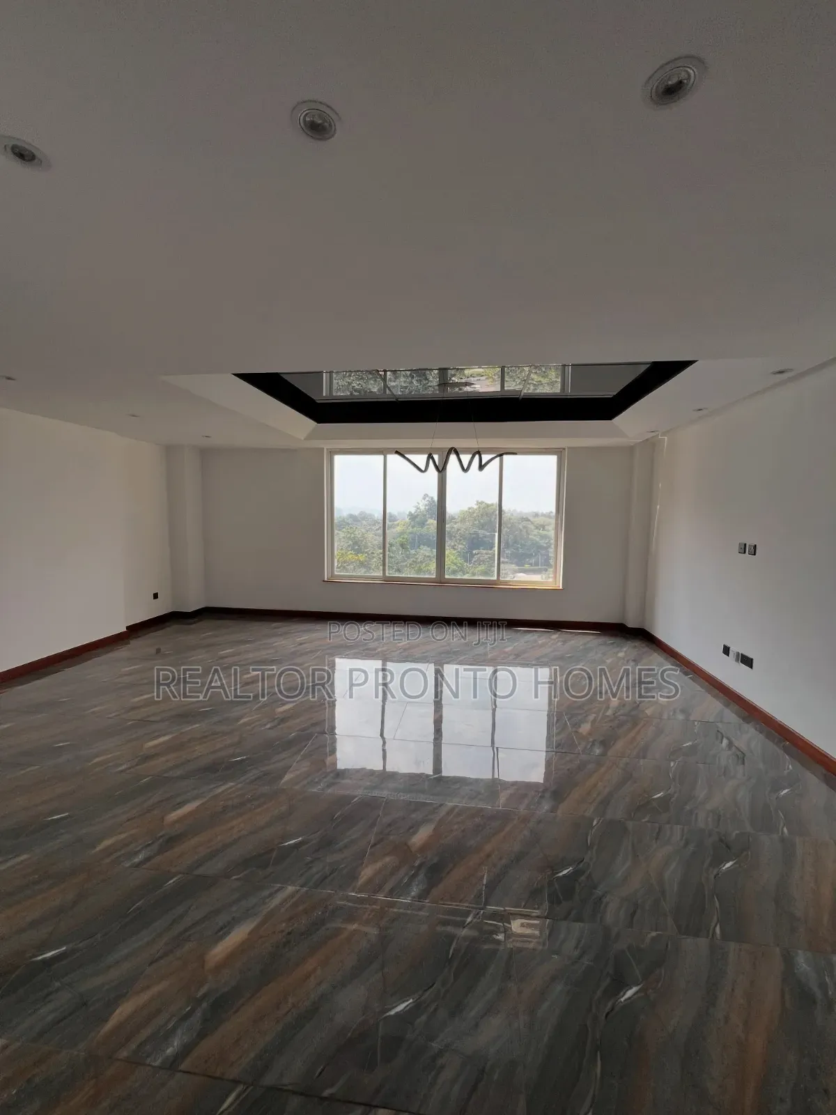 5bdrm Penthouse in Westlands, Spring Valley for rent