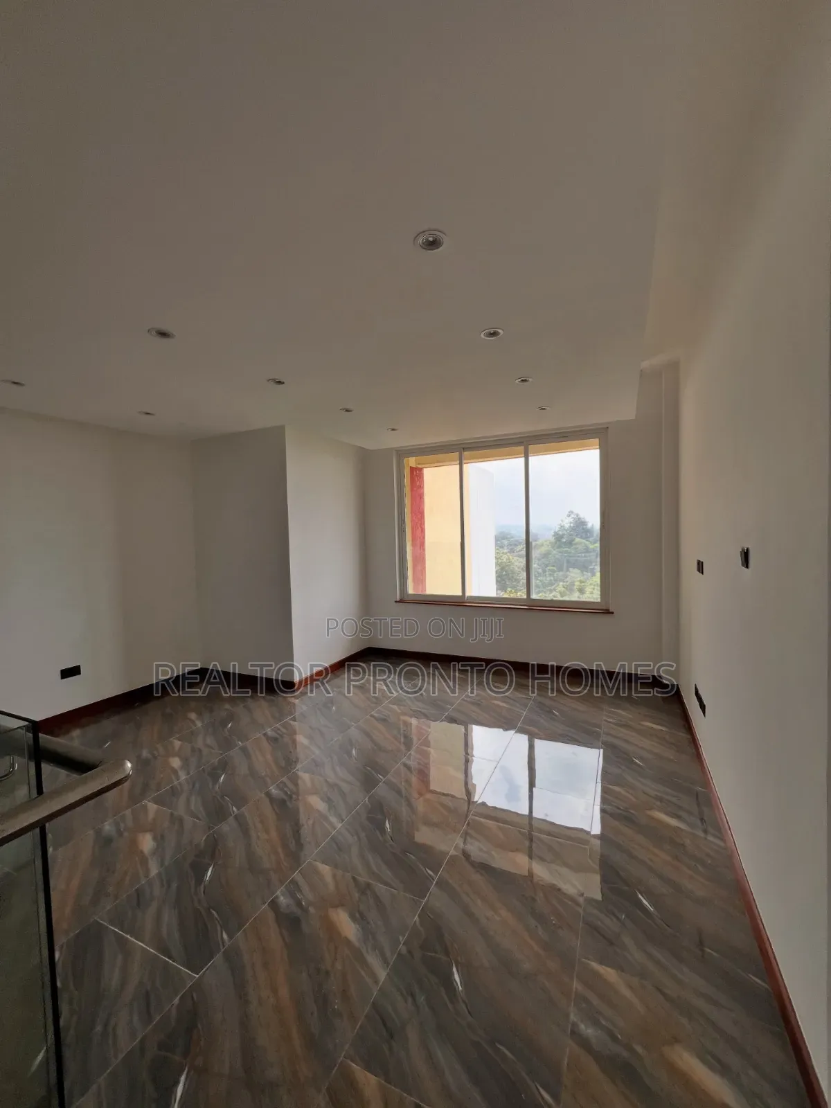 5bdrm Penthouse in Westlands, Spring Valley for rent