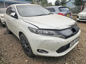 Toyota Harrier 2016 White