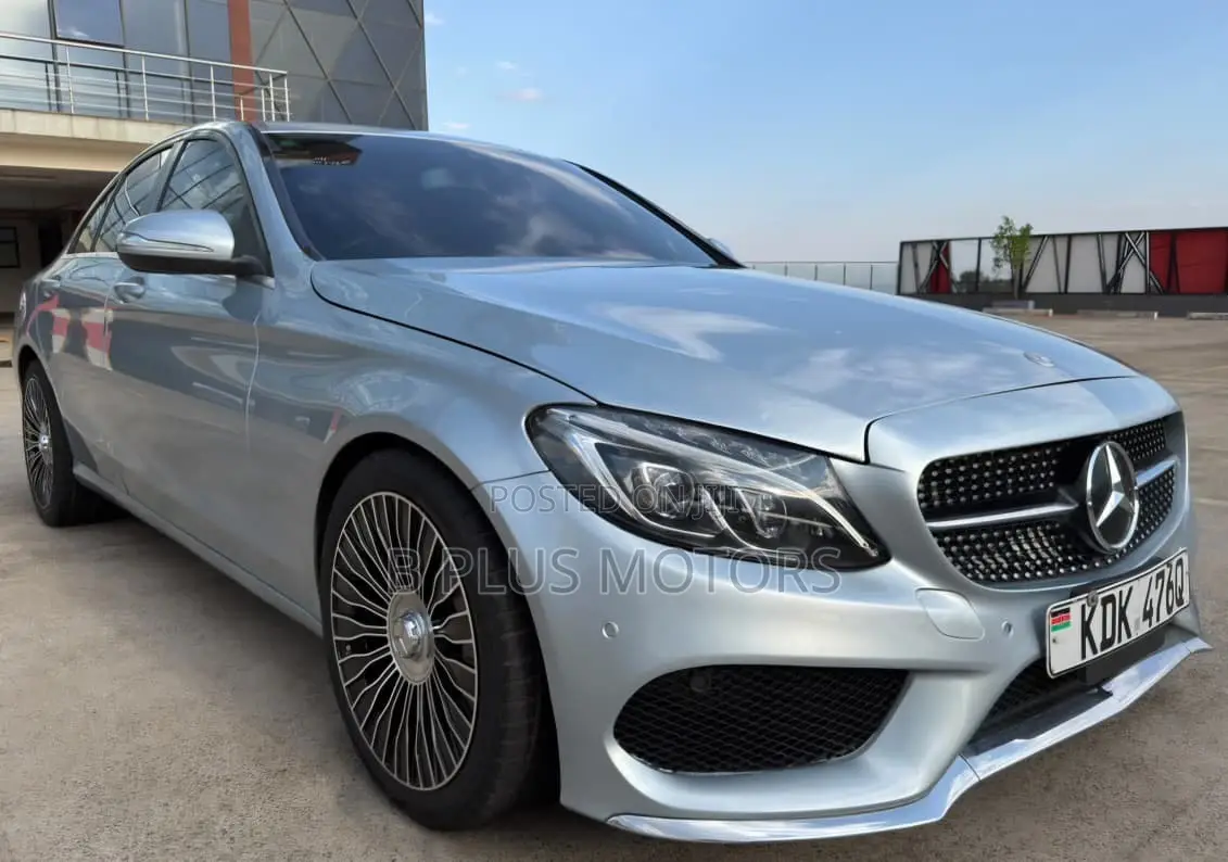 Mercedes-Benz C200 2015 Blue