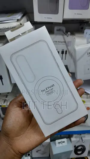 Samsung Galaxy Z Fold 3 Clear Magsafe