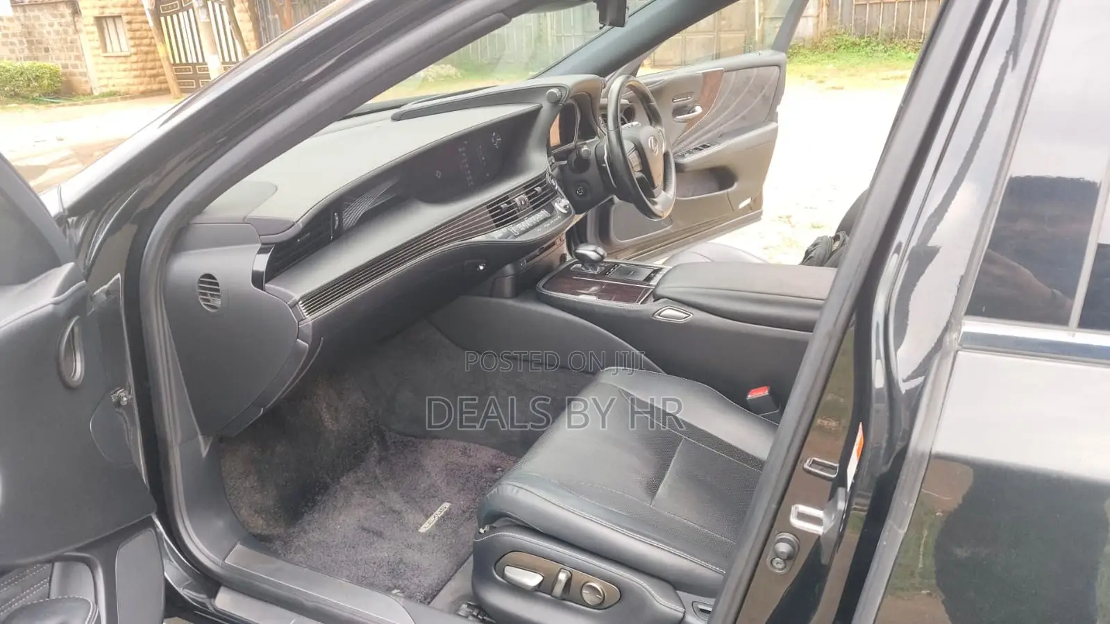 Lexus LS 500h AWD 2018 Black