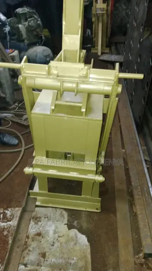 Makiga Interlocking Brick Machine (2in1)