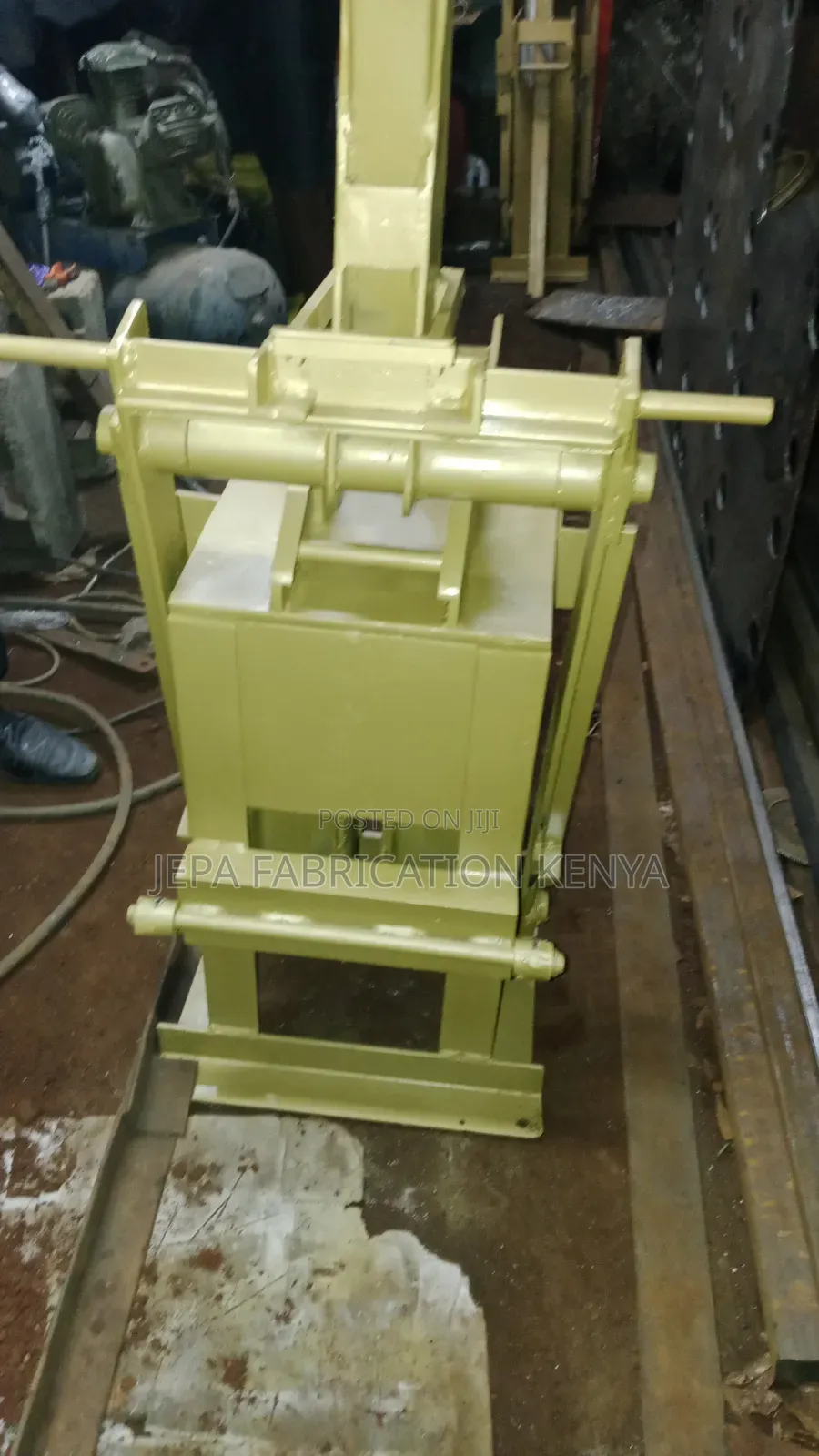 Makiga Interlocking Brick Machine (2in1)