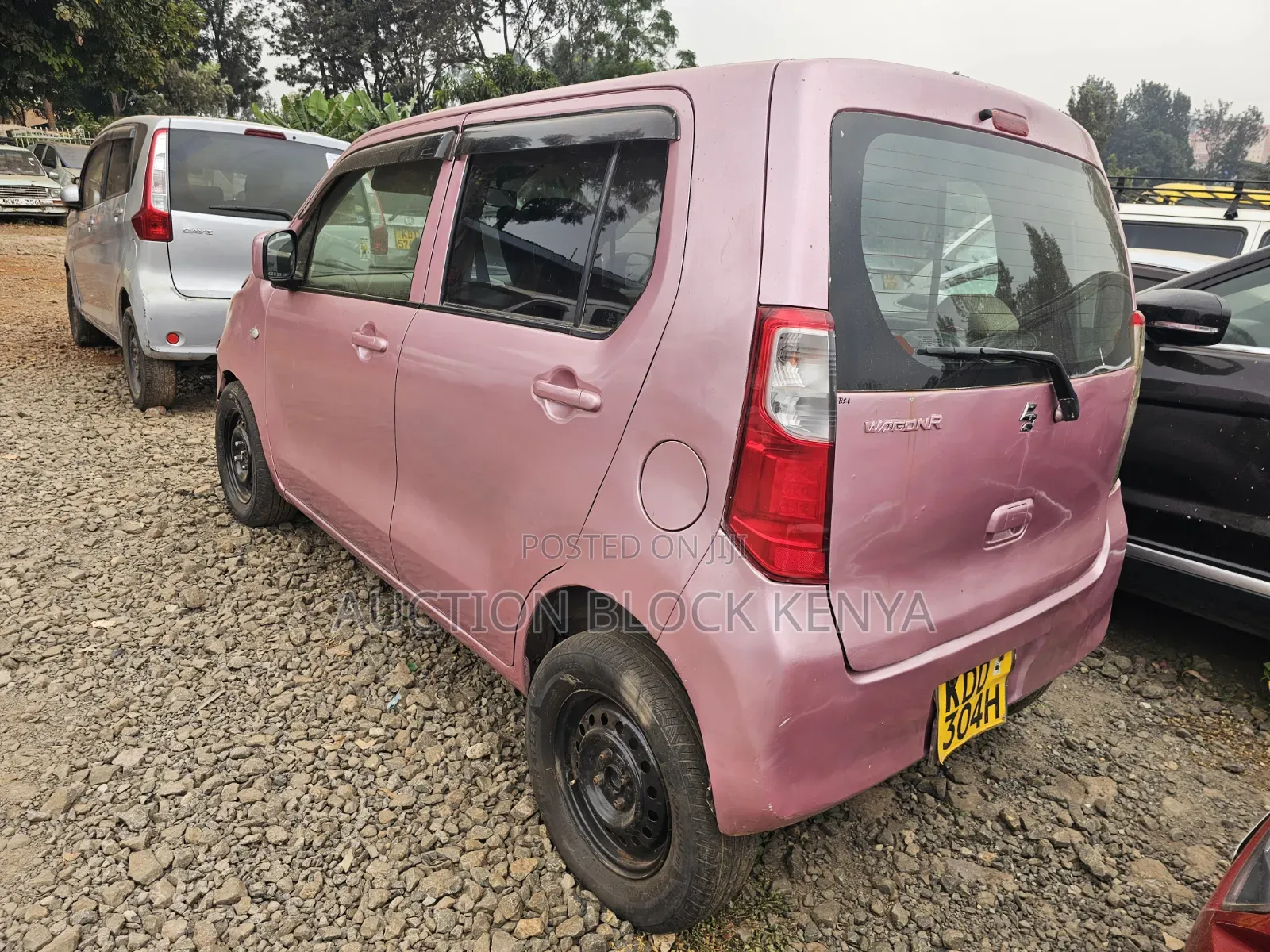 Suzuki Wagon R 2014 Pink