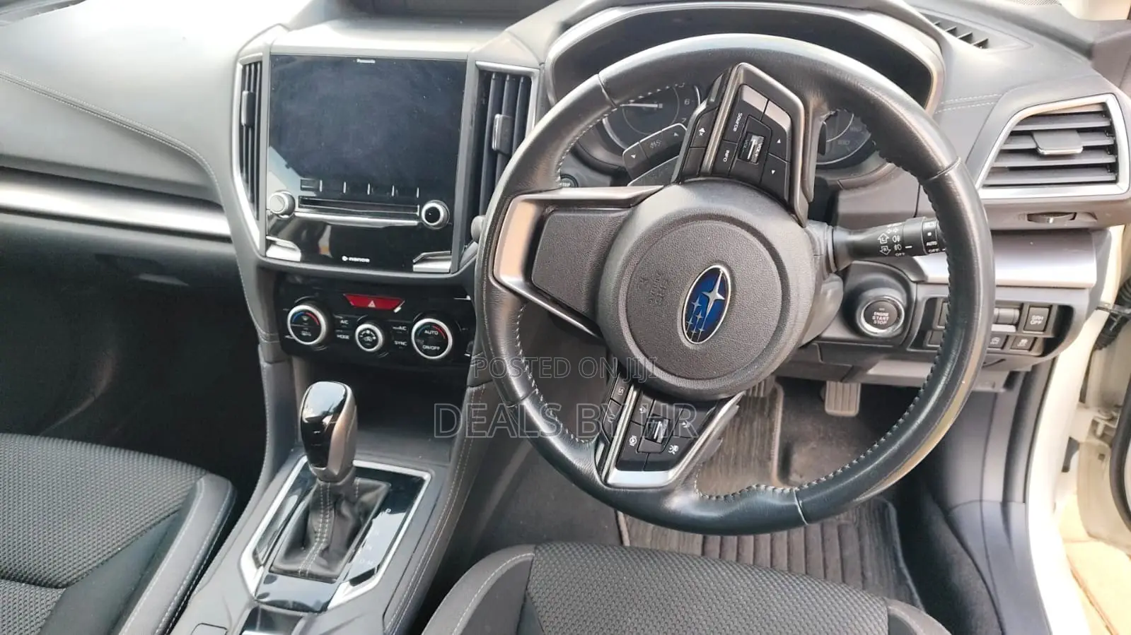 Subaru Impreza 2.0i Premium AWD Hatchback 2019 White