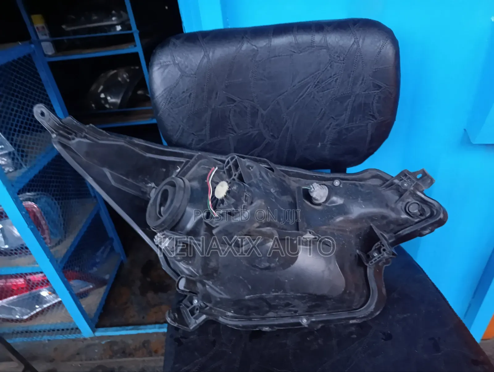 Ractis 2011/2012/2013 Non Xenon Headlight