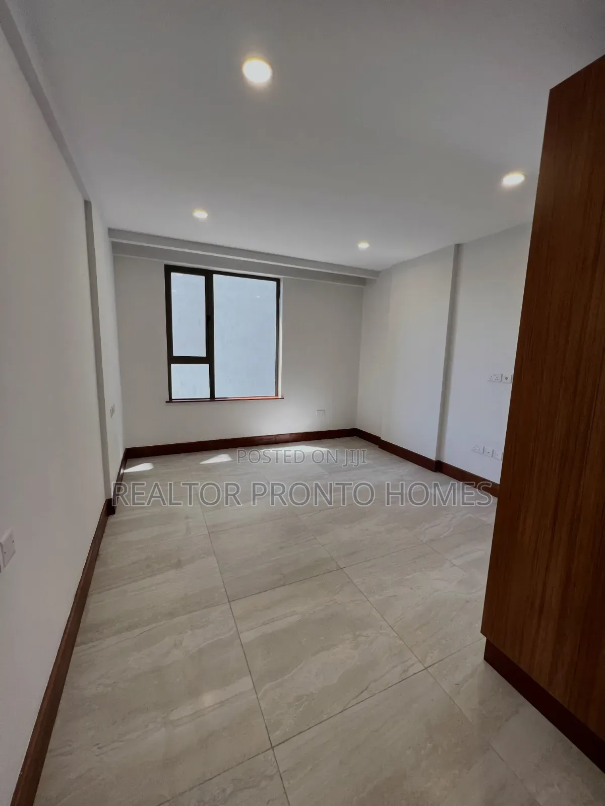 3bdrm Apartment in Westlands, Raphta Road Area for rent