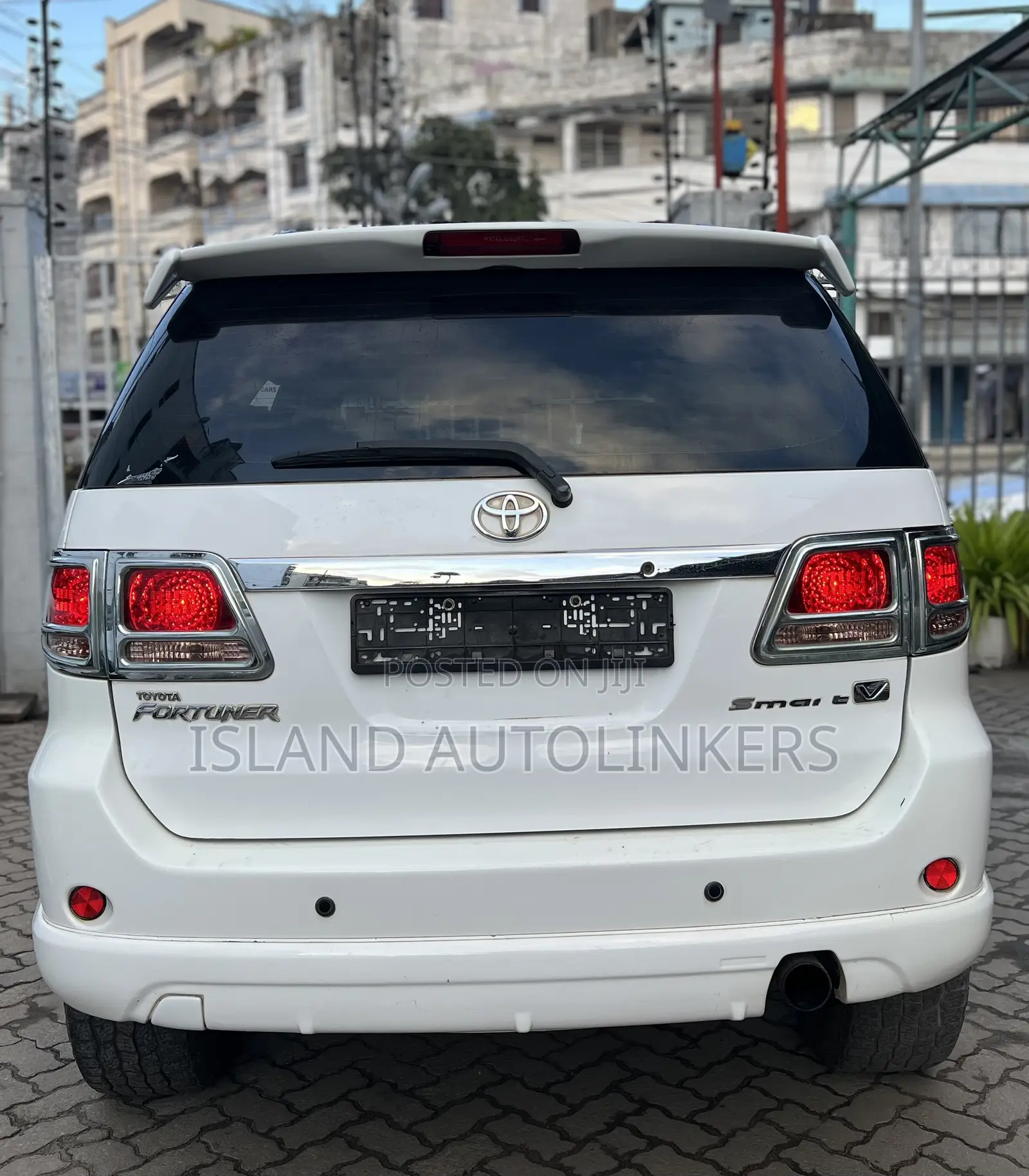Toyota Fortuner 3.0 D AWD 2008 White